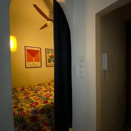 Zzzoliborski Sen - Metro Plac Wilsona - Zoliborz アパート ワルシャワ