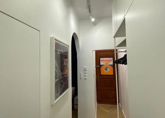 Zzzoliborski Sen - Metro Plac Wilsona - Zoliborz *