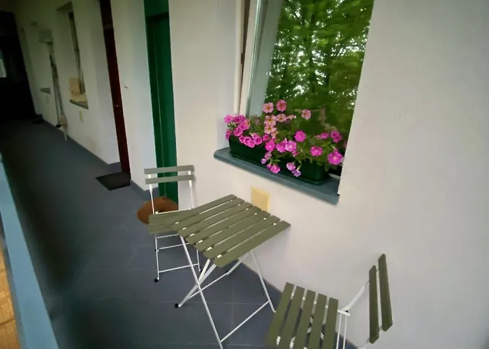 Zzzoliborski Sen - Metro Plac Wilsona - Zoliborz Varsóvia